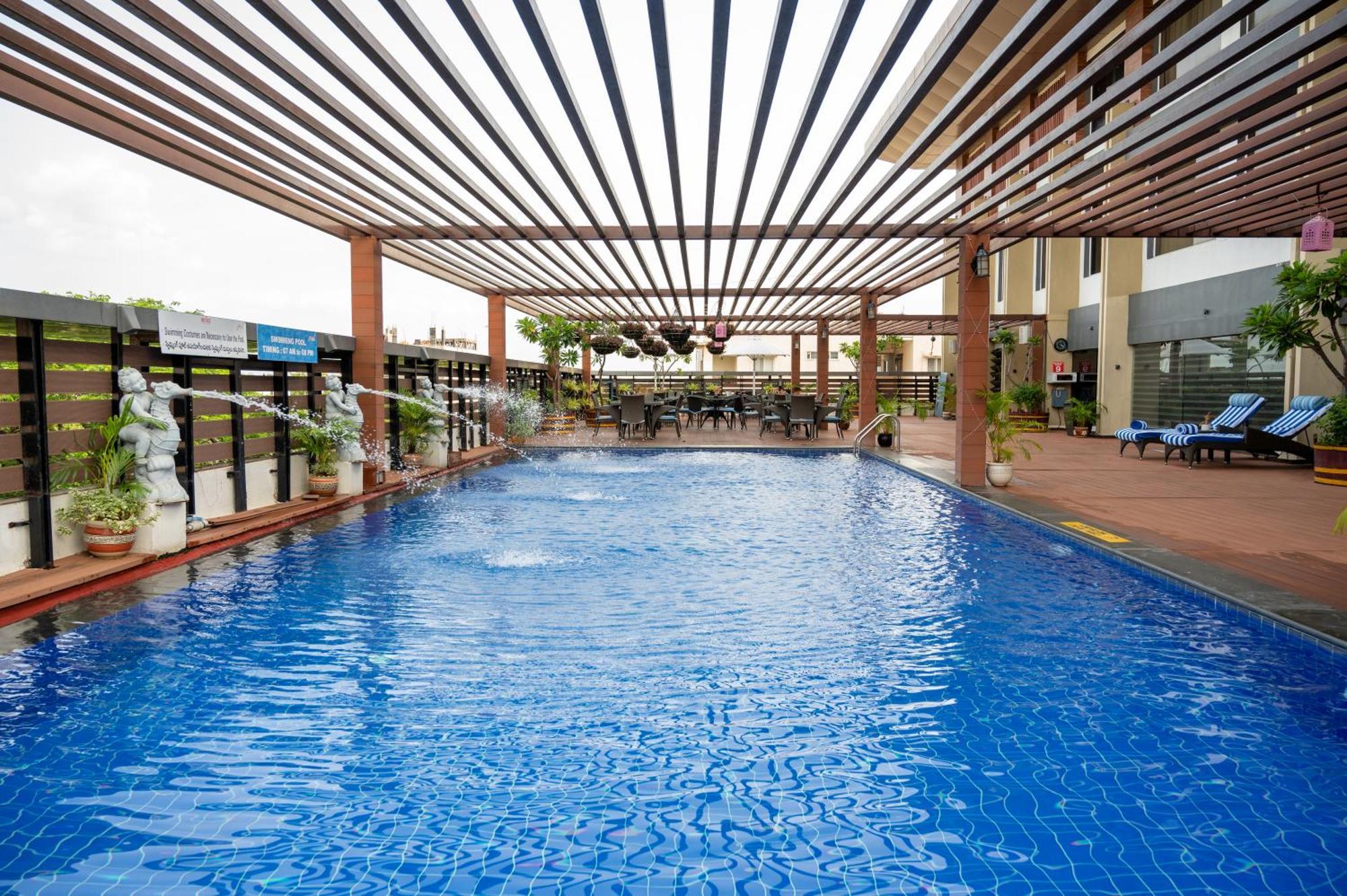 Grand Kakinada By Grt Hotels Экстерьер фото